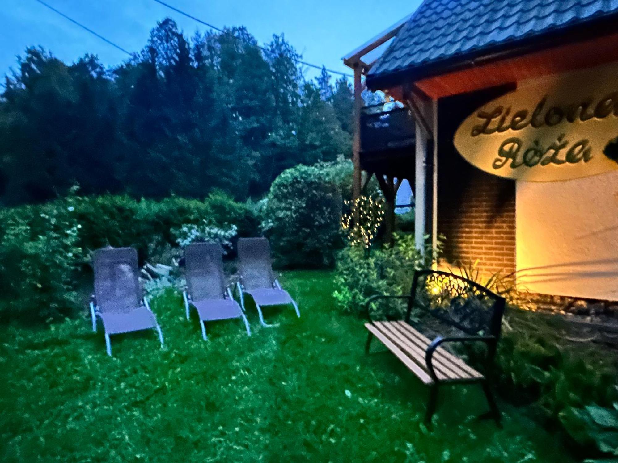 Zielona Roza Villa Wambierzyce Eksteriør billede